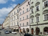 Patrizierhäuser am Residenzplatz in Passau, Bayern, Deutschland
