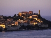 Altstadt von Portoferraio und Forte Stella im Abendlicht, Elba, Toskana, Italien