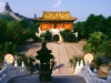 Der sitzende Buddha und das Po Lin Kloster, Lantau Island, Hongkong, China
