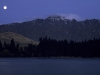 Vollmond über dem Lake Wakatipu und den Remarkables bei Queenstown, Südinsel, Neuseeland
