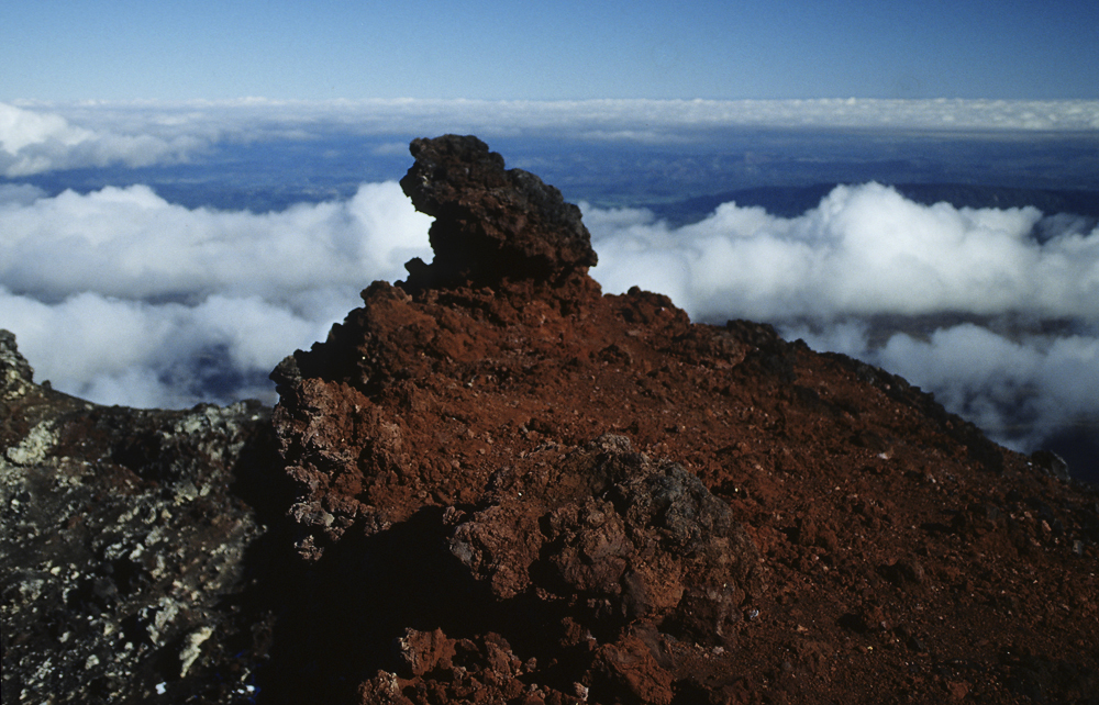 Gestein auf dem Gipfel des Ngauruhoe