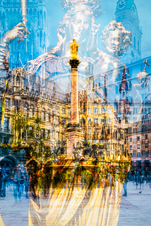 Die Mariensäule vor hostorischen und modernen Gebäuden auf dem Münchner Marienplatz Die Mariensäule vor hostorischen und modernen Gebäuden auf dem Münchner Marienplatz